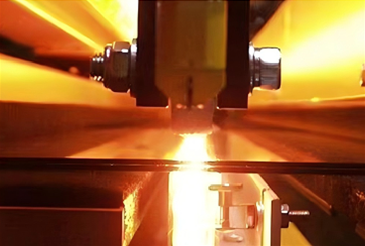 Glass bending furnace temperature